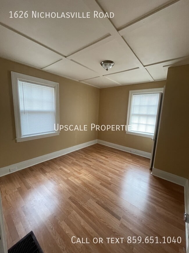 Building Photo - 1626 Nicholasville Rd