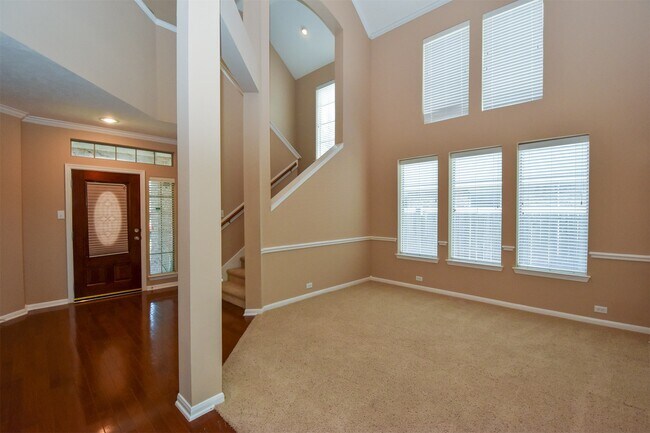 Building Photo - 21223 Pennshore Ln