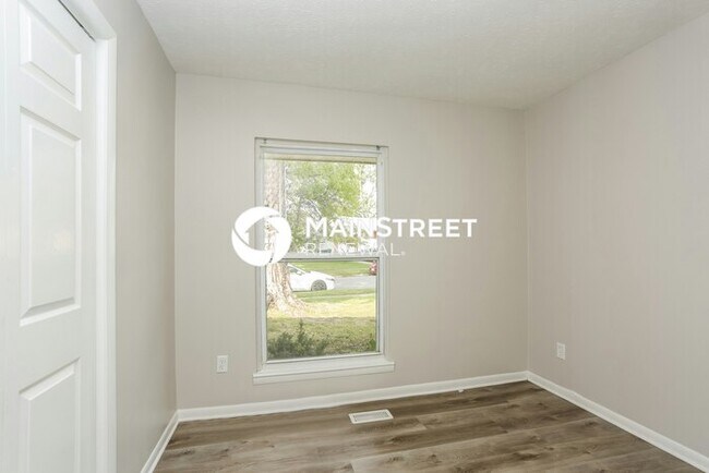 Building Photo - 3 Bedroom Pet-Friendly Home in Columbus, O...