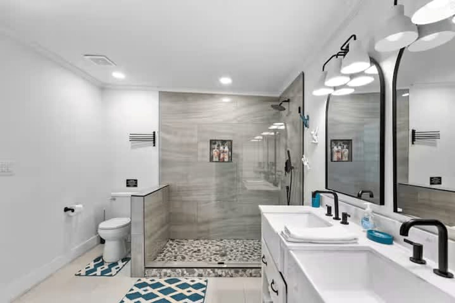 Building Photo - 1132 Carter Ave