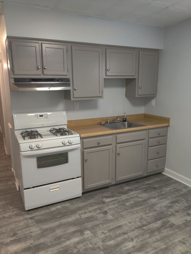 Building Photo - 4709 Corday Way