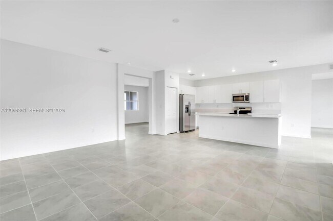 Building Photo - 27308 SW 159th Ct