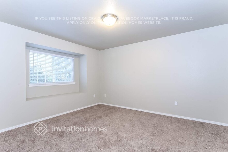 Building Photo - 8629 76th Ave NE