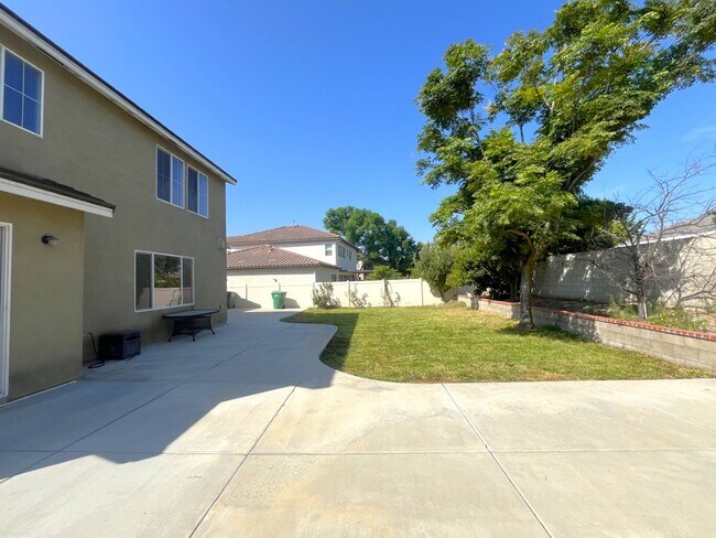 Building Photo - 7143 Leighton Dr