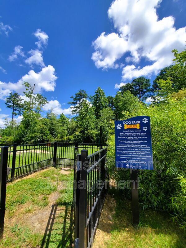 Building Photo - 946 Gabion Wy