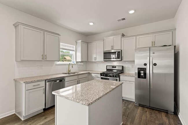 Building Photo - 1046 Elmswell Ln