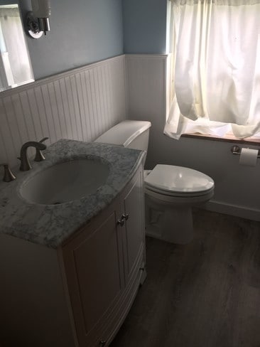 Building Photo - 1454 Stanley Dr