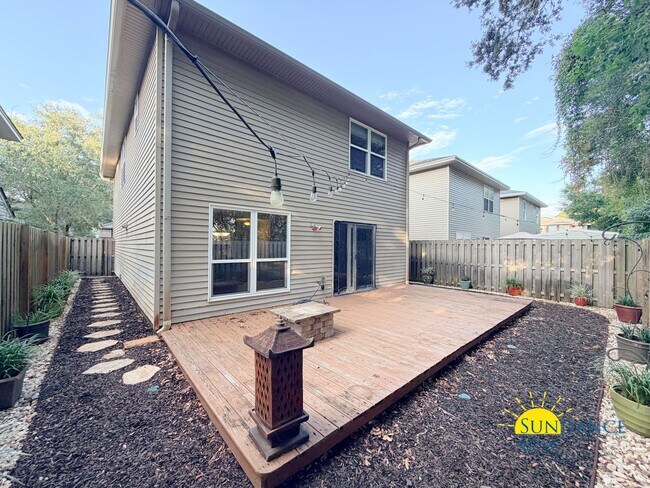Building Photo - 2705 Apple Blossom Ct
