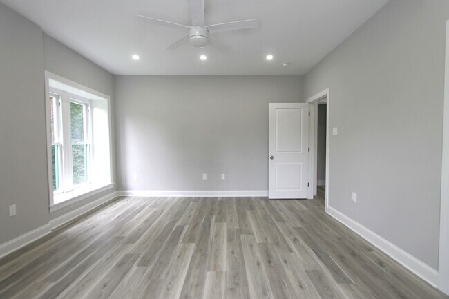 Building Photo - Stunning House on the Grounds of the Awbury Arboretum (3BD/2.5BT)