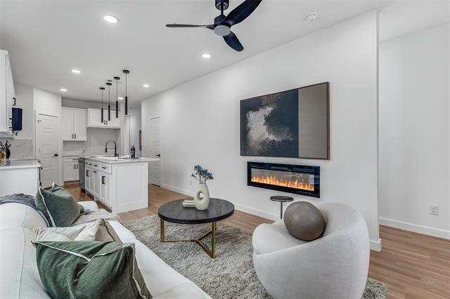 Building Photo - 2321 Budd St