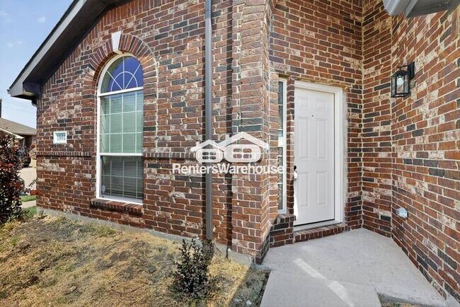 Building Photo - Corner Lot Completely Refreshed Little Elm...