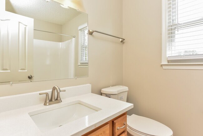 Building Photo - 2303 Riverstone Dr