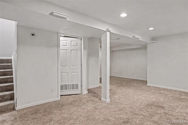 Building Photo - 9472 W Utah Pl