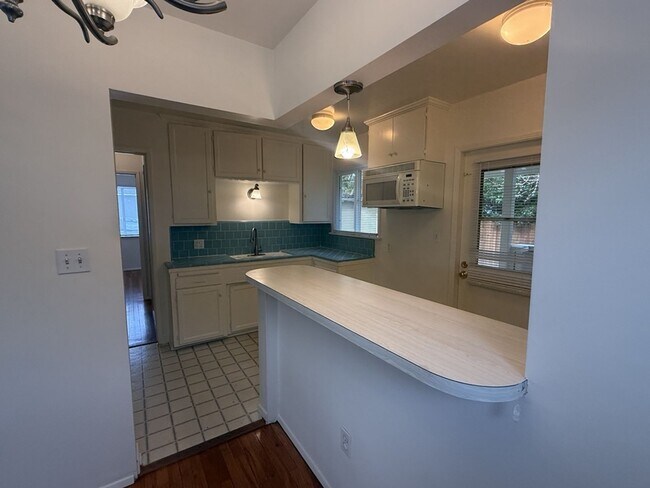 Building Photo - 169