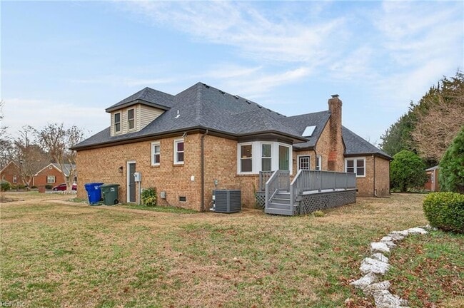 Building Photo - 7125 Grayfalcon Dr