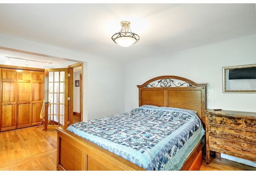 Bedroom 1 - 103 Walnut St