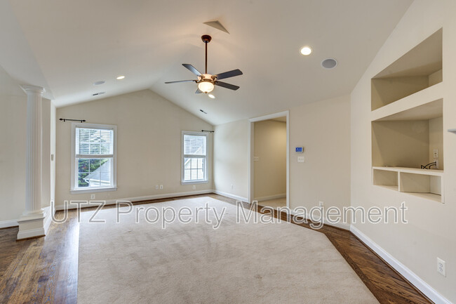 Building Photo - 3230 Sidetracked Dr