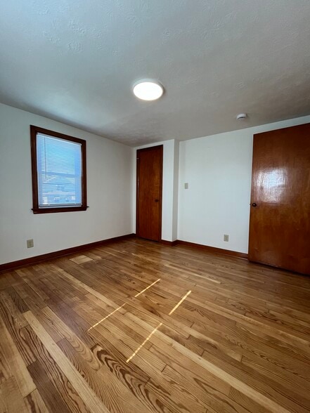 Bedroom 1 - 939 Washington Ave