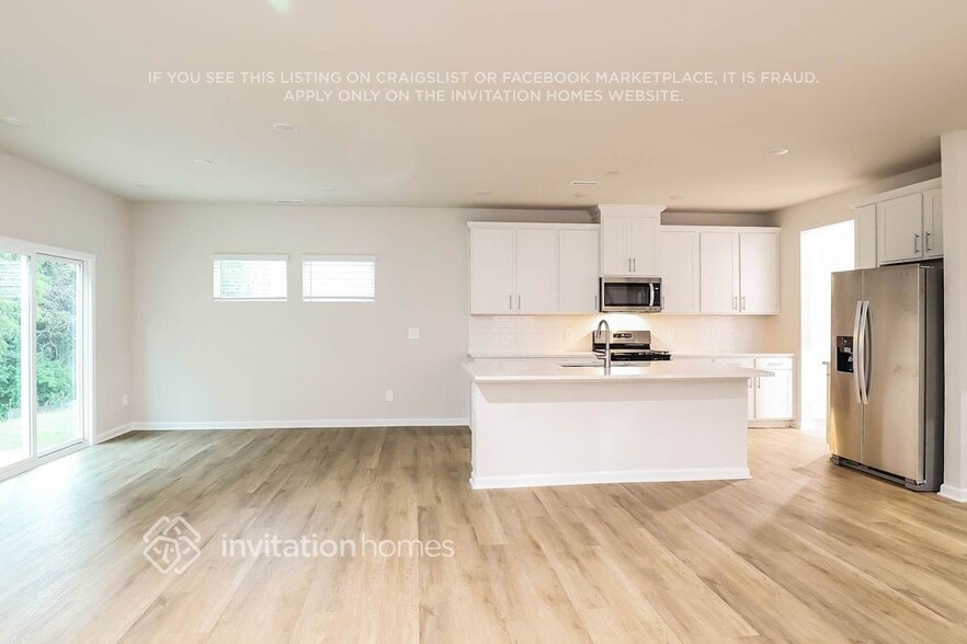 Building Photo - 2261 Cherry Crk Rd