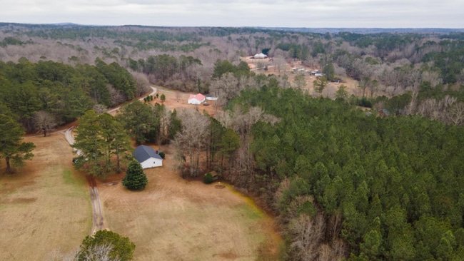 Building Photo - 1190 Duncan Rd