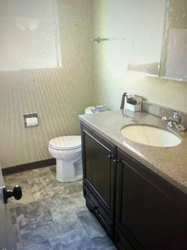 Building Photo - 1360 Orange Ave