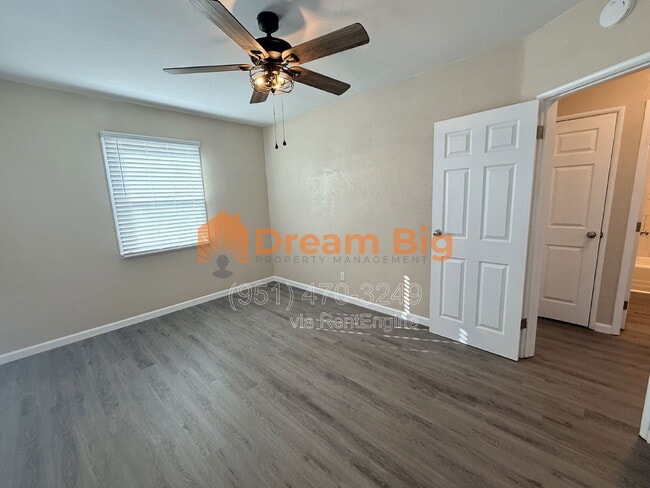 Building Photo - 1365 Stillman Ave