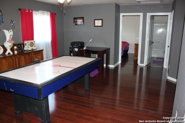 Building Photo - Great 4 Bedroom, 3 Bathroom Home Available in Scenic Hills (Cibolo/Schertz) Realtor Commission: $600