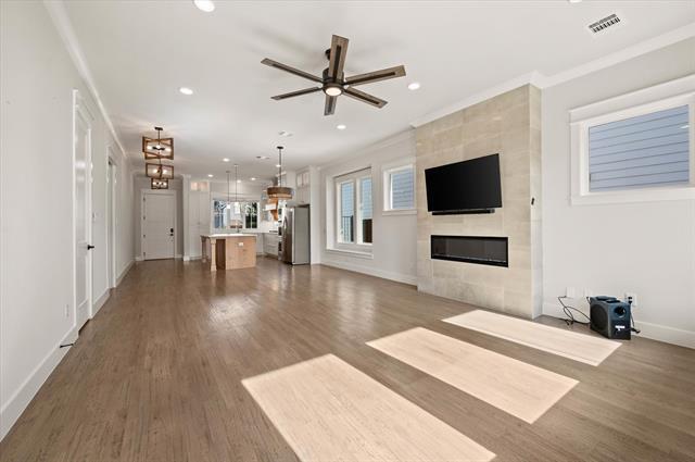 Building Photo - 449 Jones St