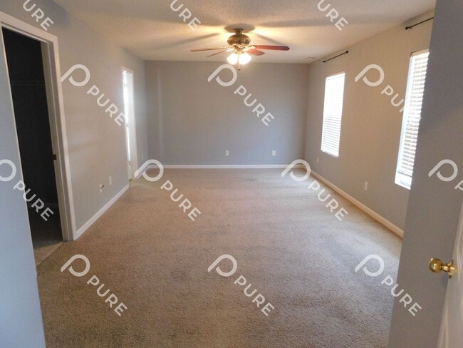 Building Photo - 103 Tallmadge Ct SW