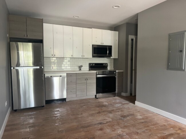Building Photo - 4400 S Drexel Blvd
