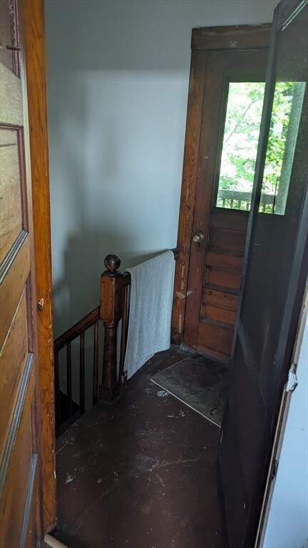 Building Photo - 187 Winthrop Rd