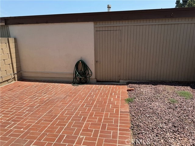 Building Photo - 16037 Sugarpine Ln