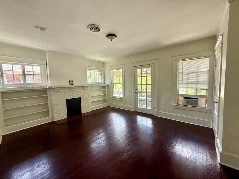 Building Photo - 811 Rankin Pl