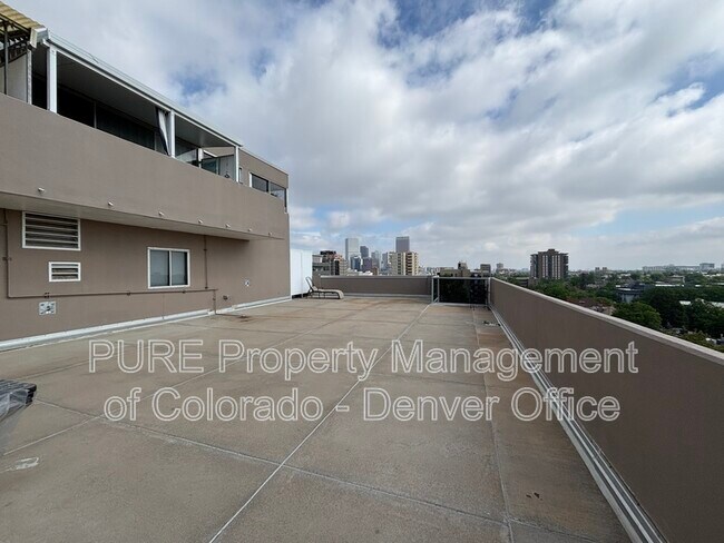 Building Photo - 888 Logan St