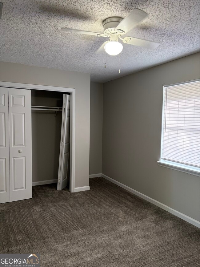 Building Photo - 724 Morningside Ln