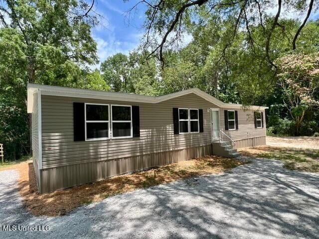 Building Photo - 454 Old Enochs Rd