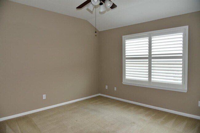 Building Photo - 9242 Solvista Pass Ln