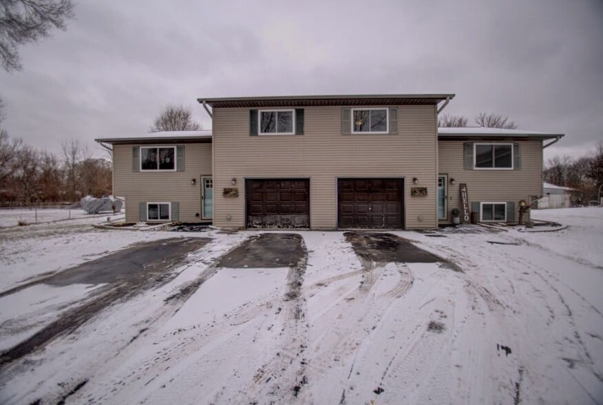Building Photo - N7229 Leibl Ct