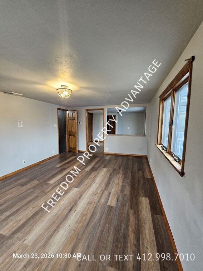 Building Photo - 1920 Idaho St