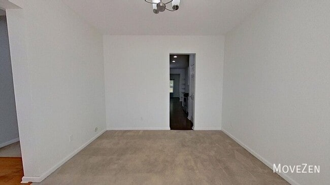 Building Photo - 5 Friendsplot Cv