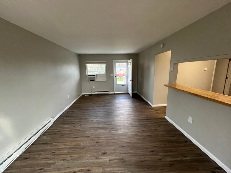 Building Photo - 816 Tokay Ln
