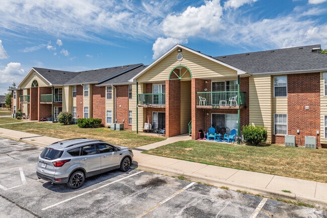 Building Photo - Marshfield Heights Apartments