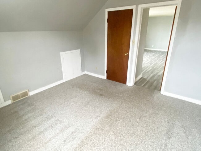 Building Photo - 1704 Merrill Ave