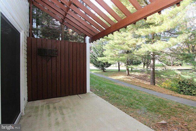 Primary Photo - 18112 Windsor Hill Dr