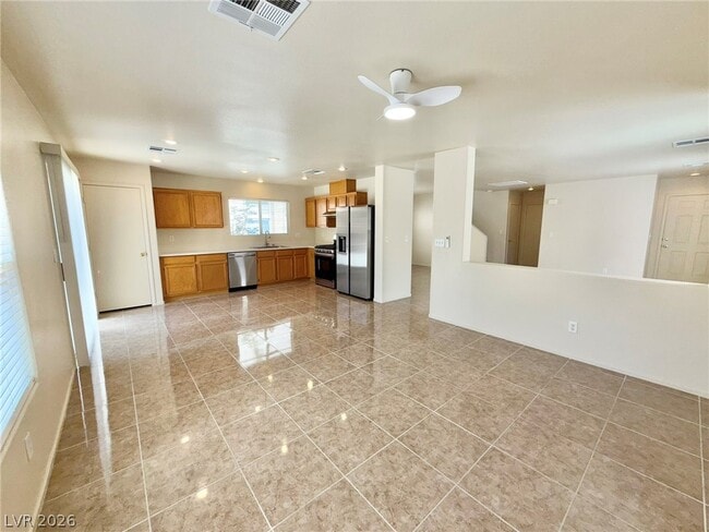 Building Photo - 11225 Sandrone Ave