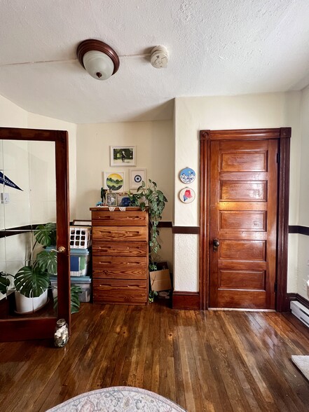 Bedroom 2 - 94 Graham St