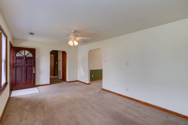 Building Photo - 45 St Albans Dr