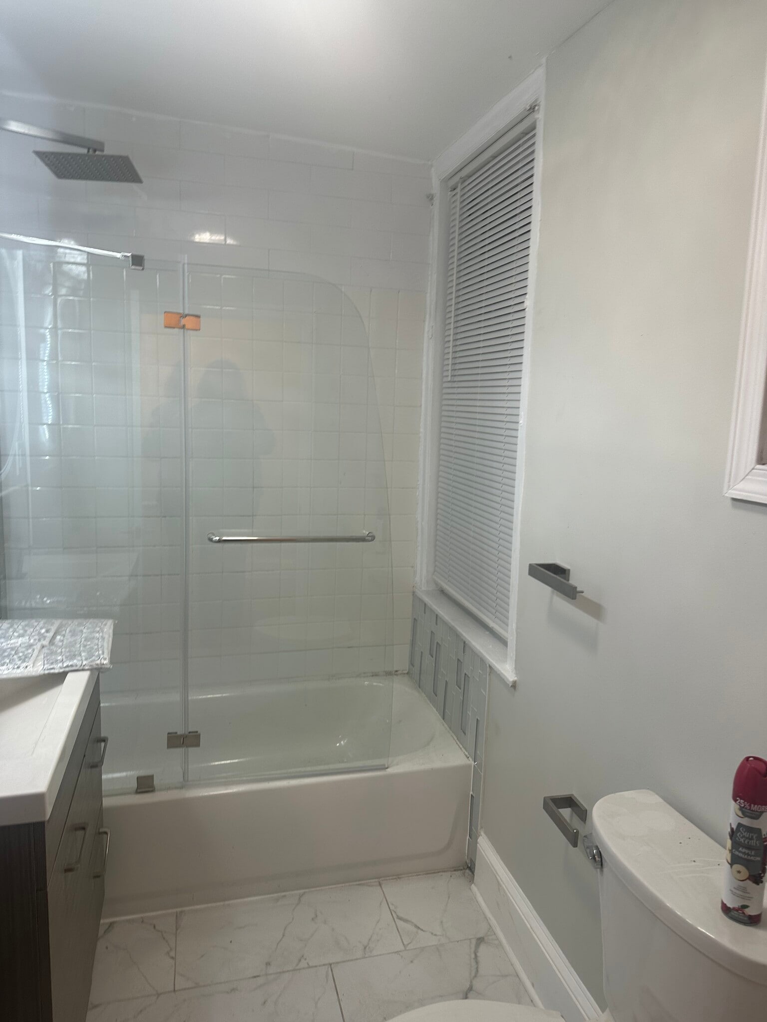 Building Photo - 4911 W Girard Ave