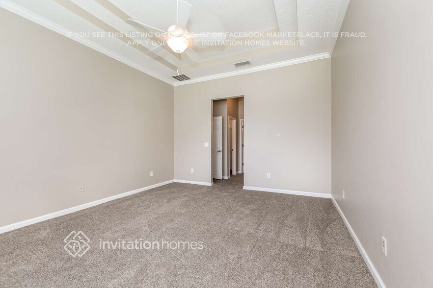Building Photo - 11121 Apple Blossom Trail W