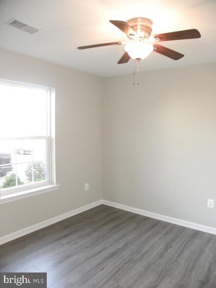 Building Photo - 14311 Newbern Loop